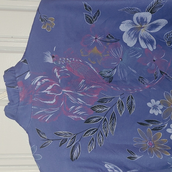 Vintage ruffle blouse - Picture 6 of 7